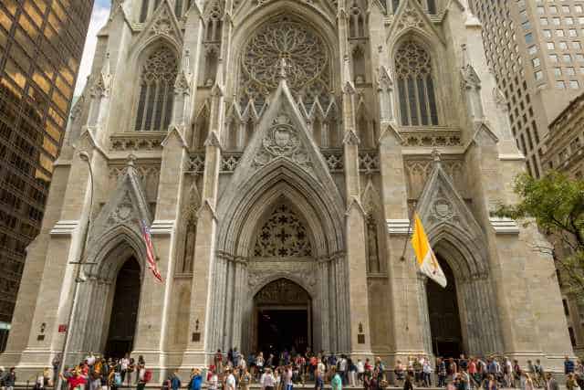 Monuments à New York 7 Cathédrale Saint Patrick