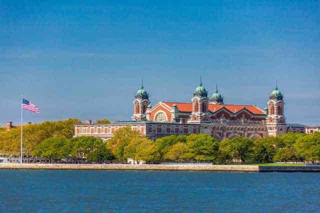 Monuments à New York 12 Ellis Island
